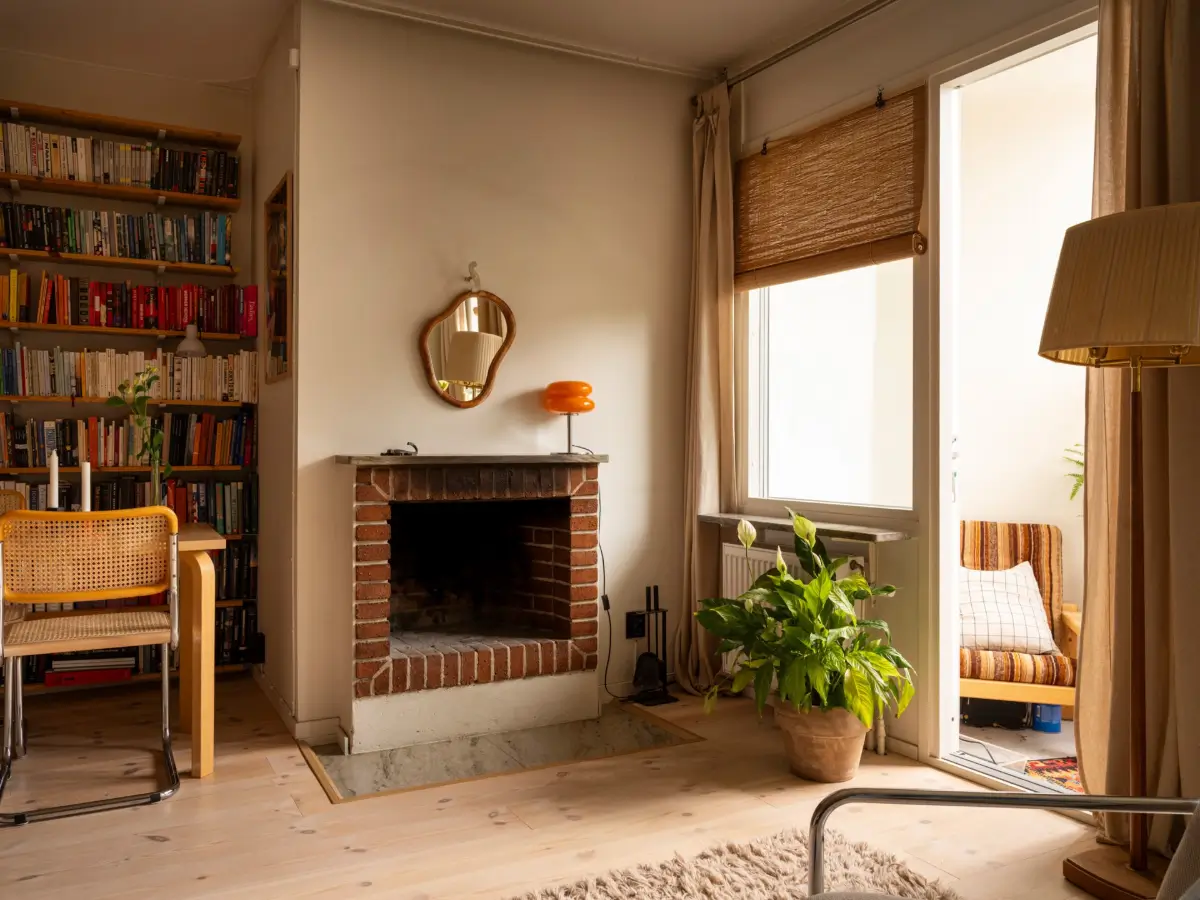 Earthy Colors and Midcentury Design in a Stockholm Apartment 9 muted-palette-1950s-apartment-stockholm-nordroom
