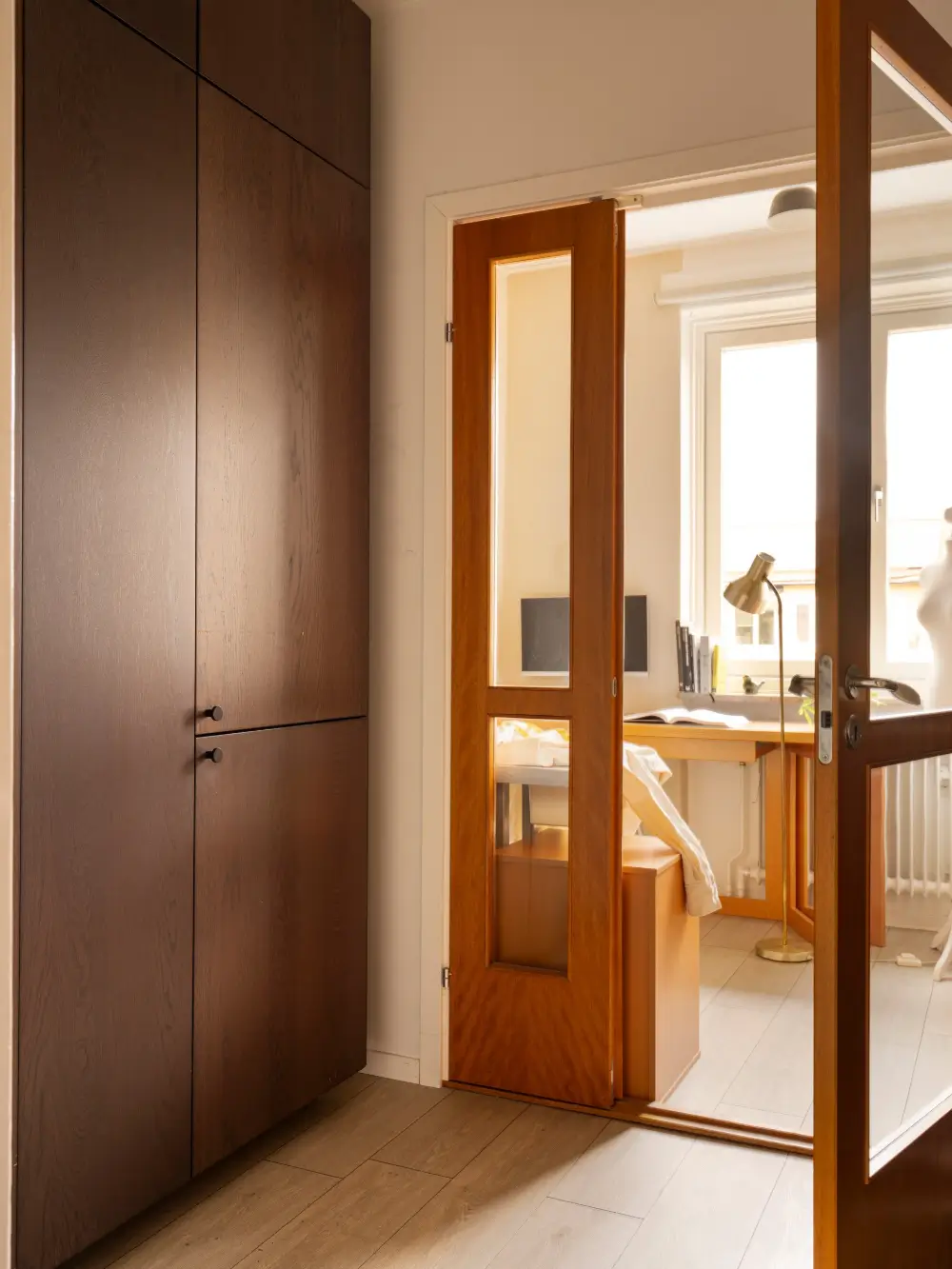 Earthy Colors and Midcentury Design in a Stockholm Apartment 18 muted-palette-1950s-apartment-stockholm-nordroom