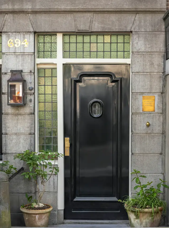 A Narrow Amsterdam Canal House with Warm, Luxurious Interiors and a Hidden Roof Terrace 36 narrow-17th-century-amsterdam-canal-house-family-home-nordroom