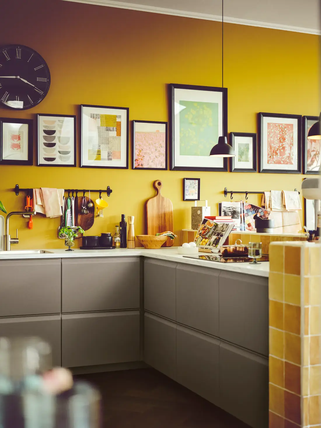This Retro Color Could Add $2,277 to Your Home's Value (Another Could Cost You $18,000) 8 ochre yellow wall color home value trends nordroom This Retro Color Could Add $2,277 to Your Home's Value (Another Could Cost You $18,000)