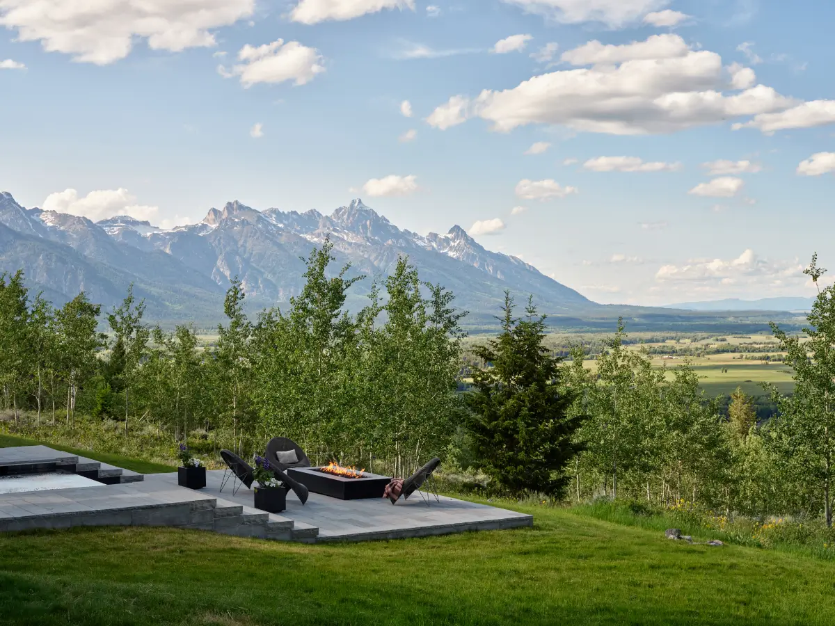 A Mountain Sanctuary Above the Tetons with a Luxurious Officine Gullo Kitchen 49 officine-gullo-wrj-design-wyoming-villa-nordroom