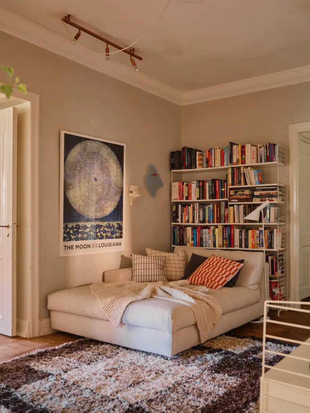 A 1920s Stockholm Apartment with Original Charm and a Unique Layout 27 original-features-charming-1920s-apartment-stockholm-nordroom