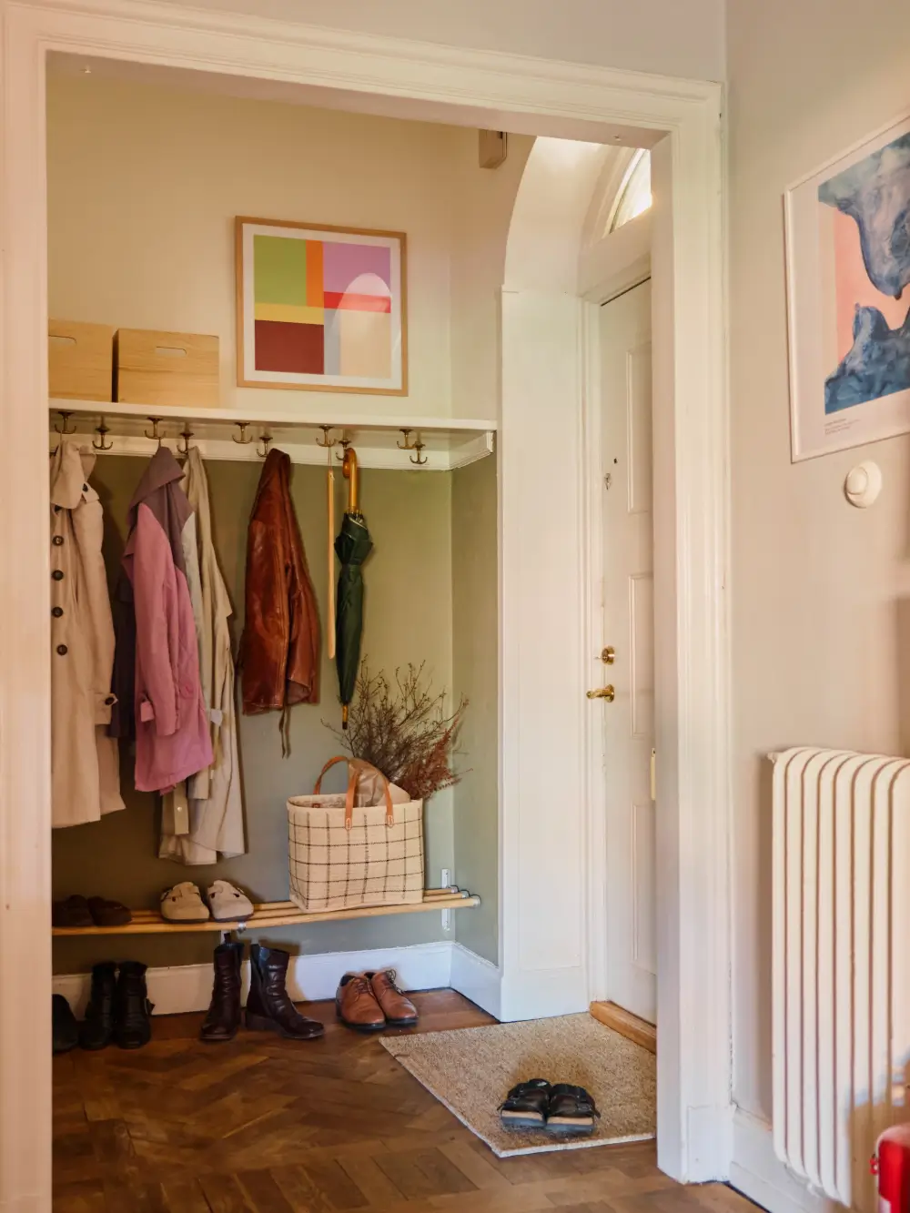 A 1920s Stockholm Apartment with Original Charm and a Unique Layout 31 original-features-charming-1920s-apartment-stockholm-nordroom