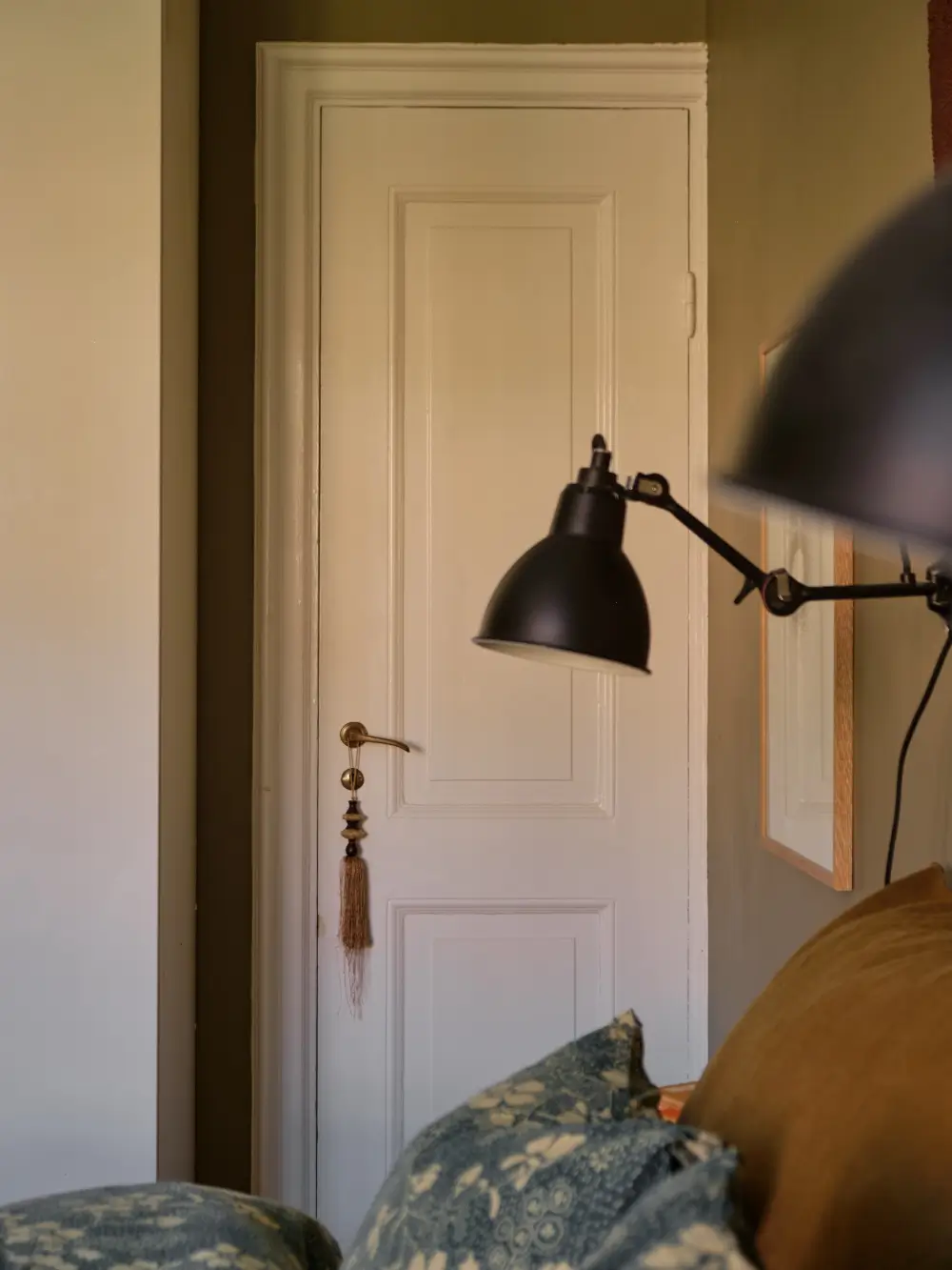 A 1920s Stockholm Apartment with Original Charm and a Unique Layout 22 original-features-charming-1920s-apartment-stockholm-nordroom