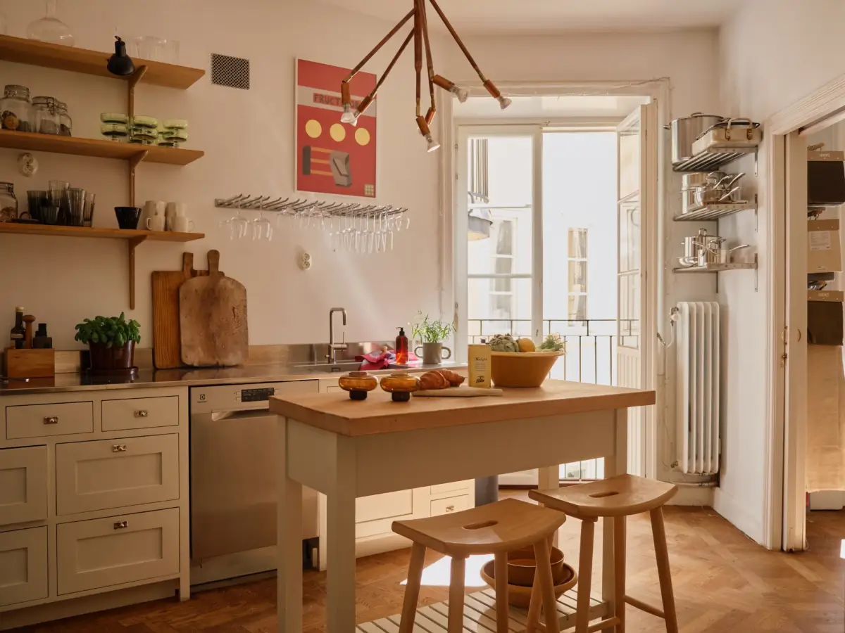 A 1920s Stockholm Apartment with Original Charm and a Unique Layout 10 original-features-charming-1920s-apartment-stockholm-nordroom