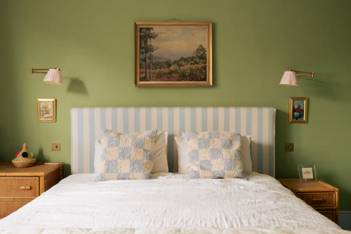 A Pastel-Colored Family Home Brings Playful Design to Kentish Town 27 pastel-colored-interiors-family-home-victorian-house-kentish-town-london-nordroom