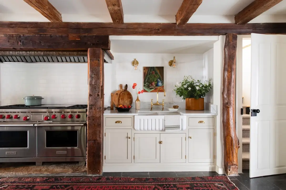 Historic Features and Modern Comforts in a Restored 18th-Century Farmstead 4 restored-1700s-country-estate-new-york-state-nordroom
