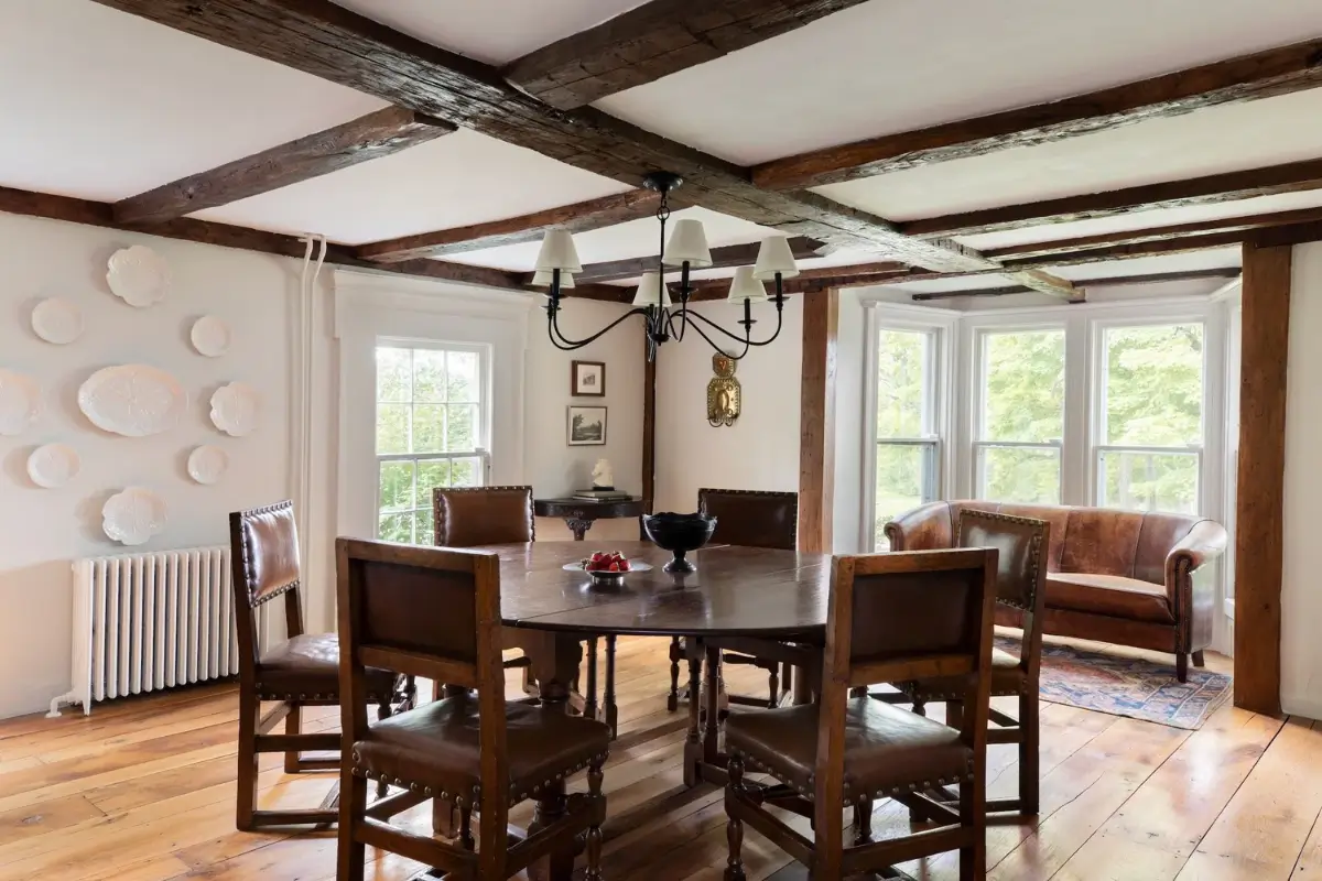 Historic Features and Modern Comforts in a Restored 18th-Century Farmstead 10 restored-1700s-country-estate-new-york-state-nordroom