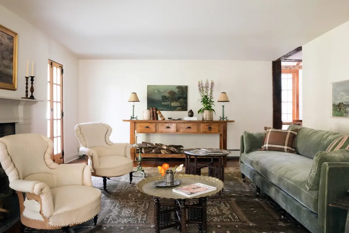 Historic Features and Modern Comforts in a Restored 18th-Century Farmstead 15 restored-1700s-country-estate-new-york-state-nordroom