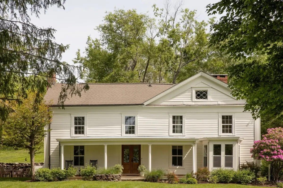 Historic Features and Modern Comforts in a Restored 18th-Century Farmstead 2 restored-1700s-country-estate-new-york-state-nordroom