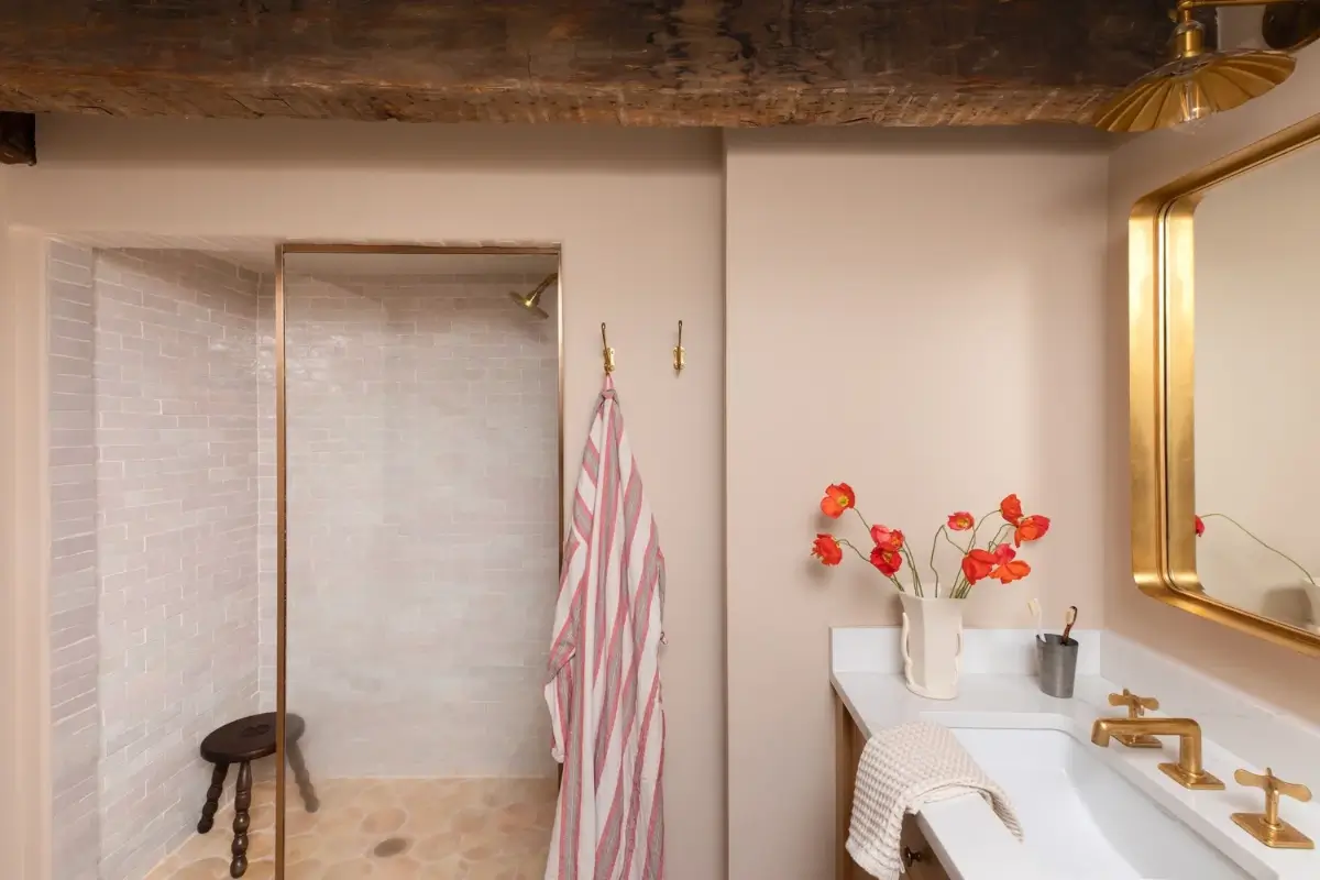 Historic Features and Modern Comforts in a Restored 18th-Century Farmstead 25 restored-1700s-country-estate-new-york-state-nordroom
