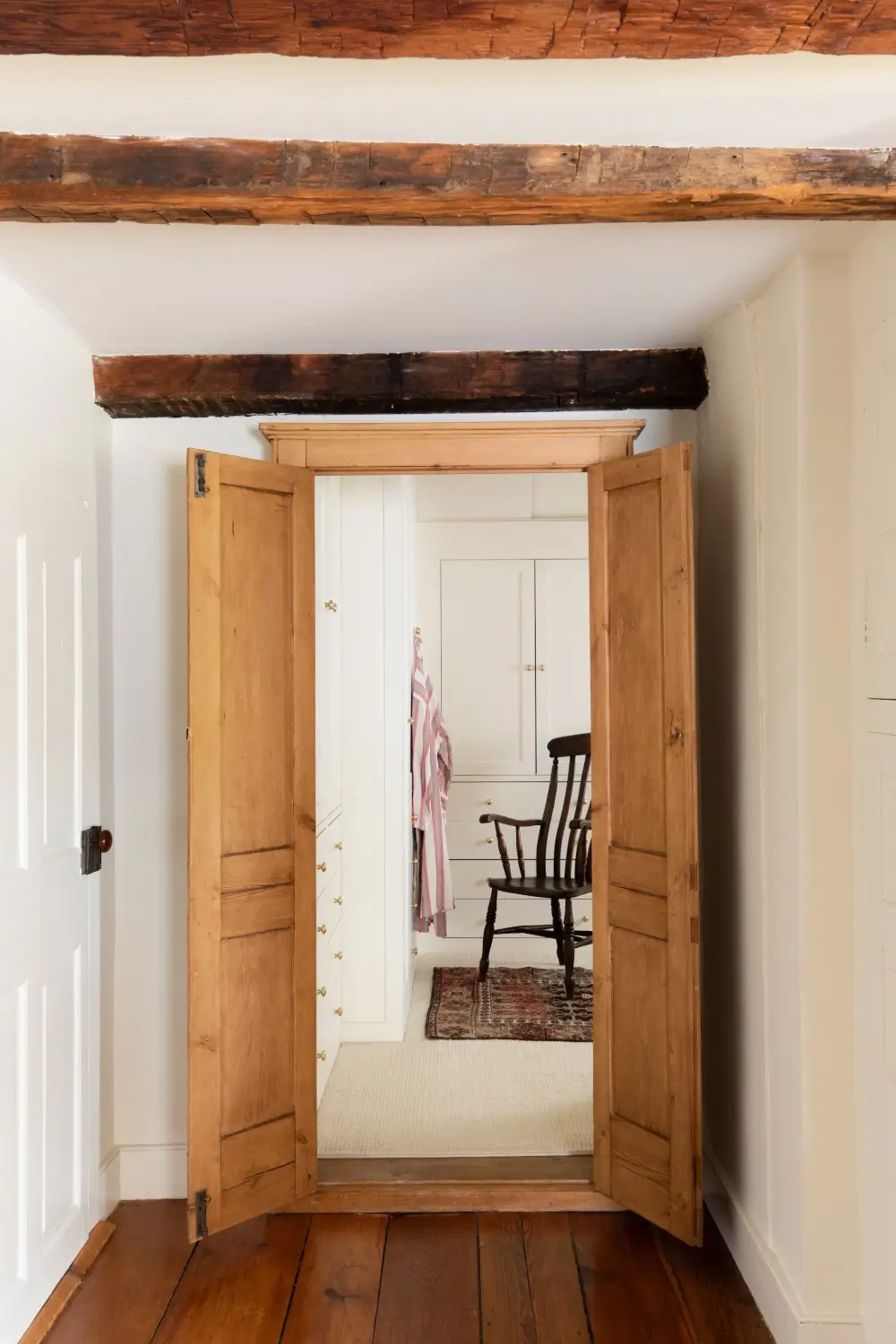 Historic Features and Modern Comforts in a Restored 18th-Century Farmstead 26 restored-1700s-country-estate-new-york-state-nordroom