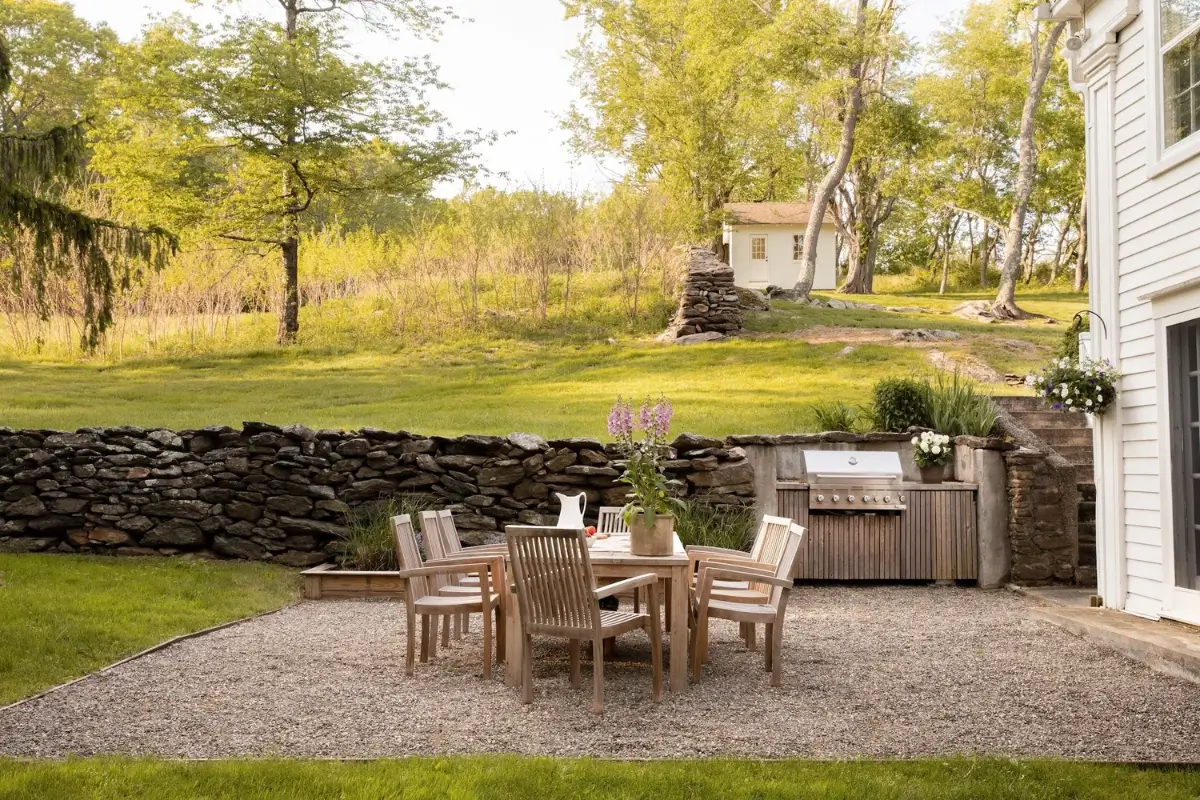 Historic Features and Modern Comforts in a Restored 18th-Century Farmstead 37 restored-1700s-country-estate-new-york-state-nordroom