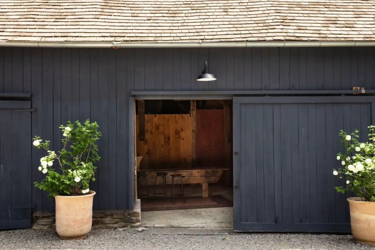 Historic Features and Modern Comforts in a Restored 18th-Century Farmstead 41 restored-1700s-country-estate-new-york-state-nordroom