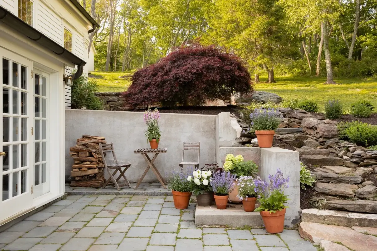 Historic Features and Modern Comforts in a Restored 18th-Century Farmstead 36 restored-1700s-country-estate-new-york-state-nordroom