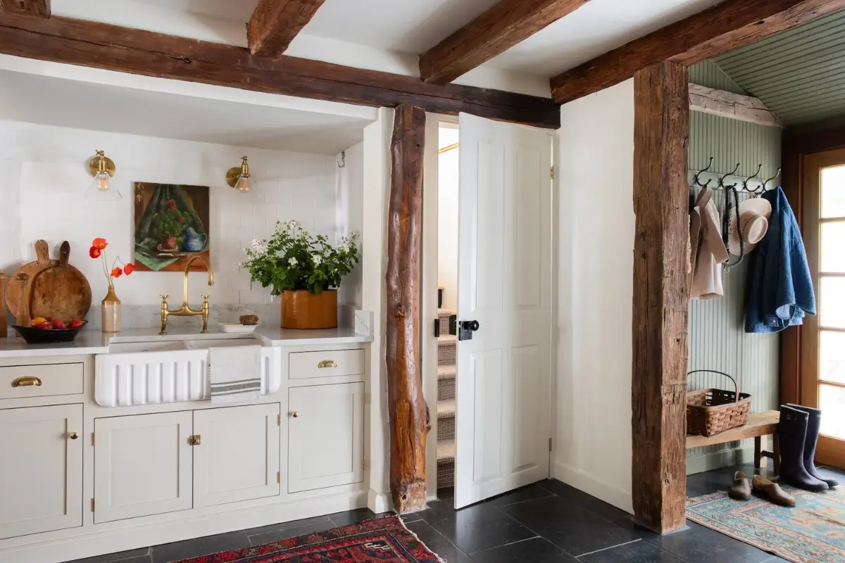 Historic Features and Modern Comforts in a Restored 18th-Century Farmstead 3 restored-1700s-country-estate-new-york-state-nordroom