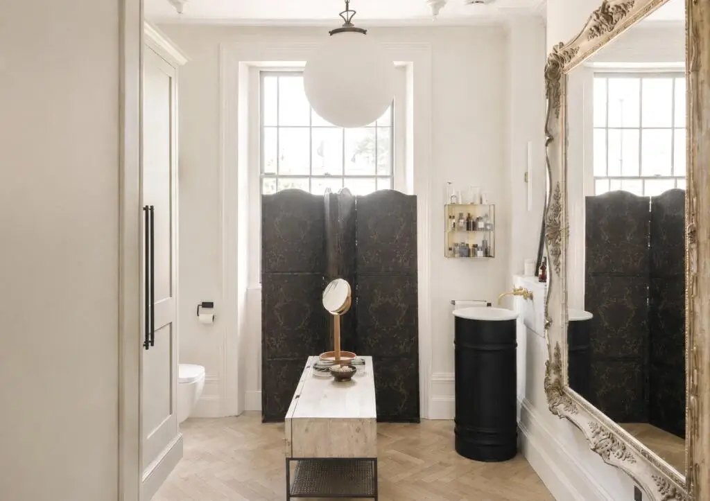 An Elegant Georgian Townhouse Pairs Original Features with Contemporary Living 37 serene-elegant-interiors-georgian-townhouse-london