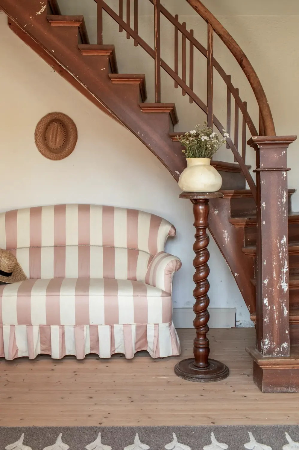 Serene Interiors in a Renovated 1930s Manor in South Sweden 13 serene-interiors-renovated-1930s-farm-skane-nordroom