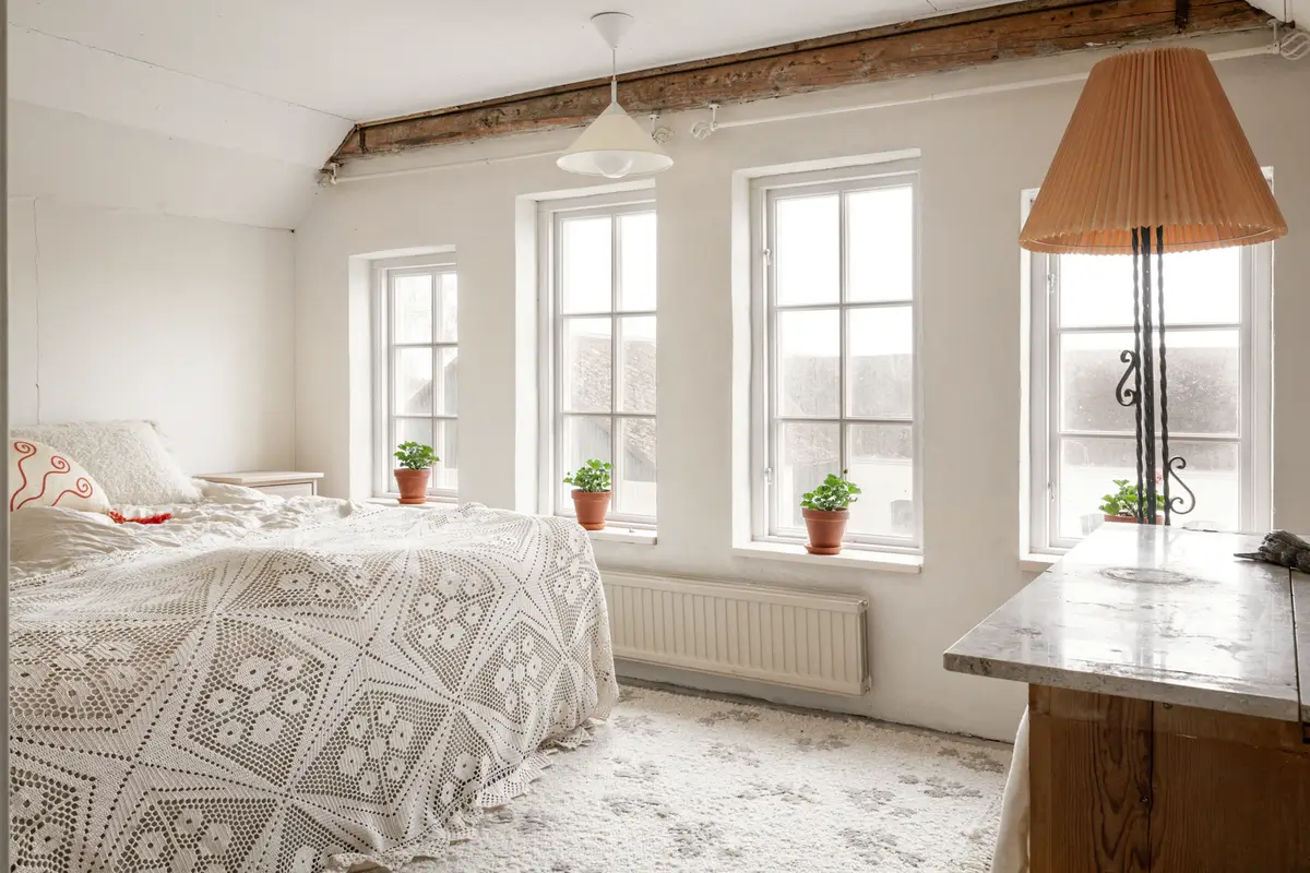 Serene Interiors in a Renovated 1930s Manor in South Sweden 17 serene-interiors-renovated-1930s-farm-skane-nordroom