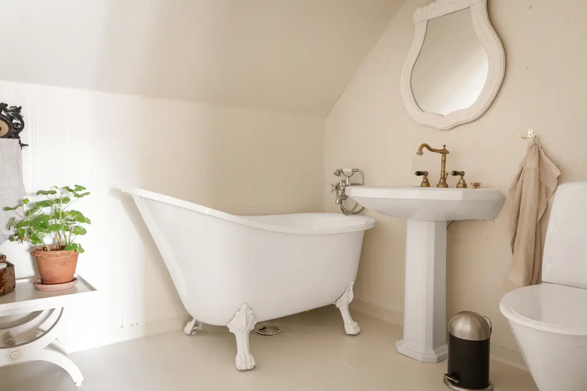 Serene Interiors in a Renovated 1930s Manor in South Sweden 19 serene-interiors-renovated-1930s-farm-skane-nordroom