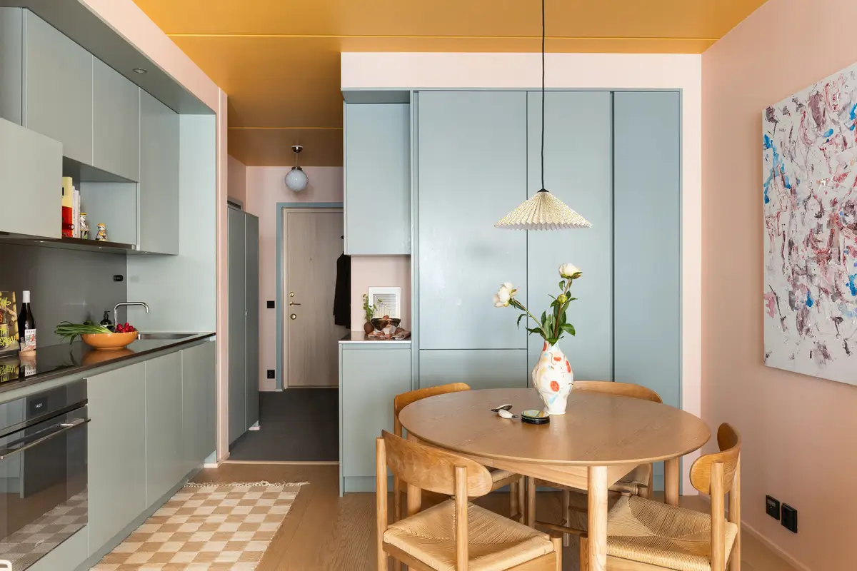 Smart Storage and a Cheerful Color Palette in a Small Stockholm Apartment 4 small-colorful-apartment-stockholm-nordroom