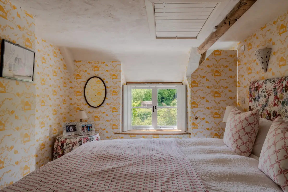 A Weaver's Cottage Transformed into a Cozy Home with Colorful Patterns and Rustic Details 21 soft-colors-19th-century-country-house-england