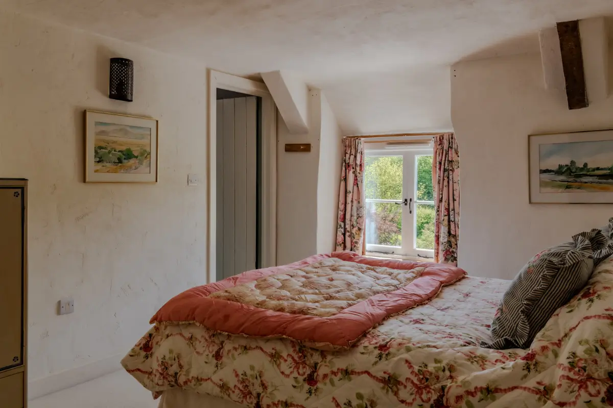 A Weaver's Cottage Transformed into a Cozy Home with Colorful Patterns and Rustic Details 23 soft-colors-19th-century-country-house-england