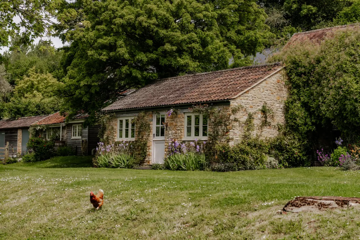A Weaver's Cottage Transformed into a Cozy Home with Colorful Patterns and Rustic Details 30 soft-colors-19th-century-country-house-england