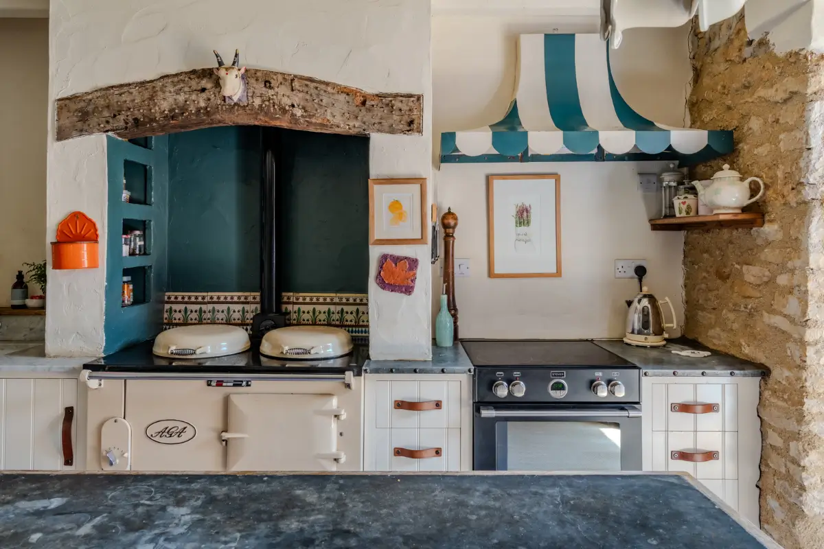 A Weaver's Cottage Transformed into a Cozy Home with Colorful Patterns and Rustic Details 9 soft-colors-19th-century-country-house-england
