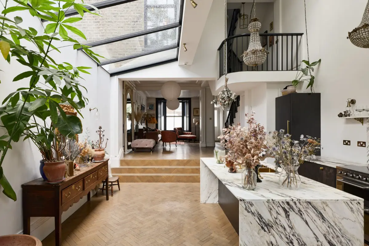 A Double-Height Kitchen Extension & House of Hackney Wallpaper in a London Townhouse 12 spectacular-double-height-kitchen-extension-floral-wallpapers-victorian-townhouse-london-nordroom