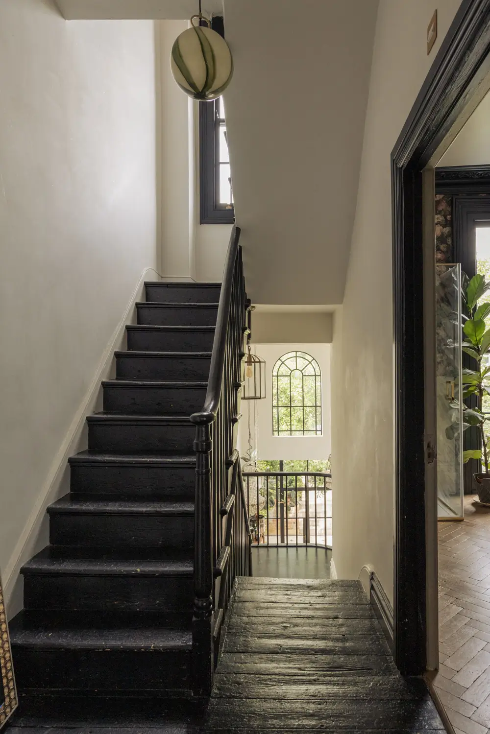 A Double-Height Kitchen Extension & House of Hackney Wallpaper in a London Townhouse 36 spectacular-double-height-kitchen-extension-floral-wallpapers-victorian-townhouse-london-nordroom