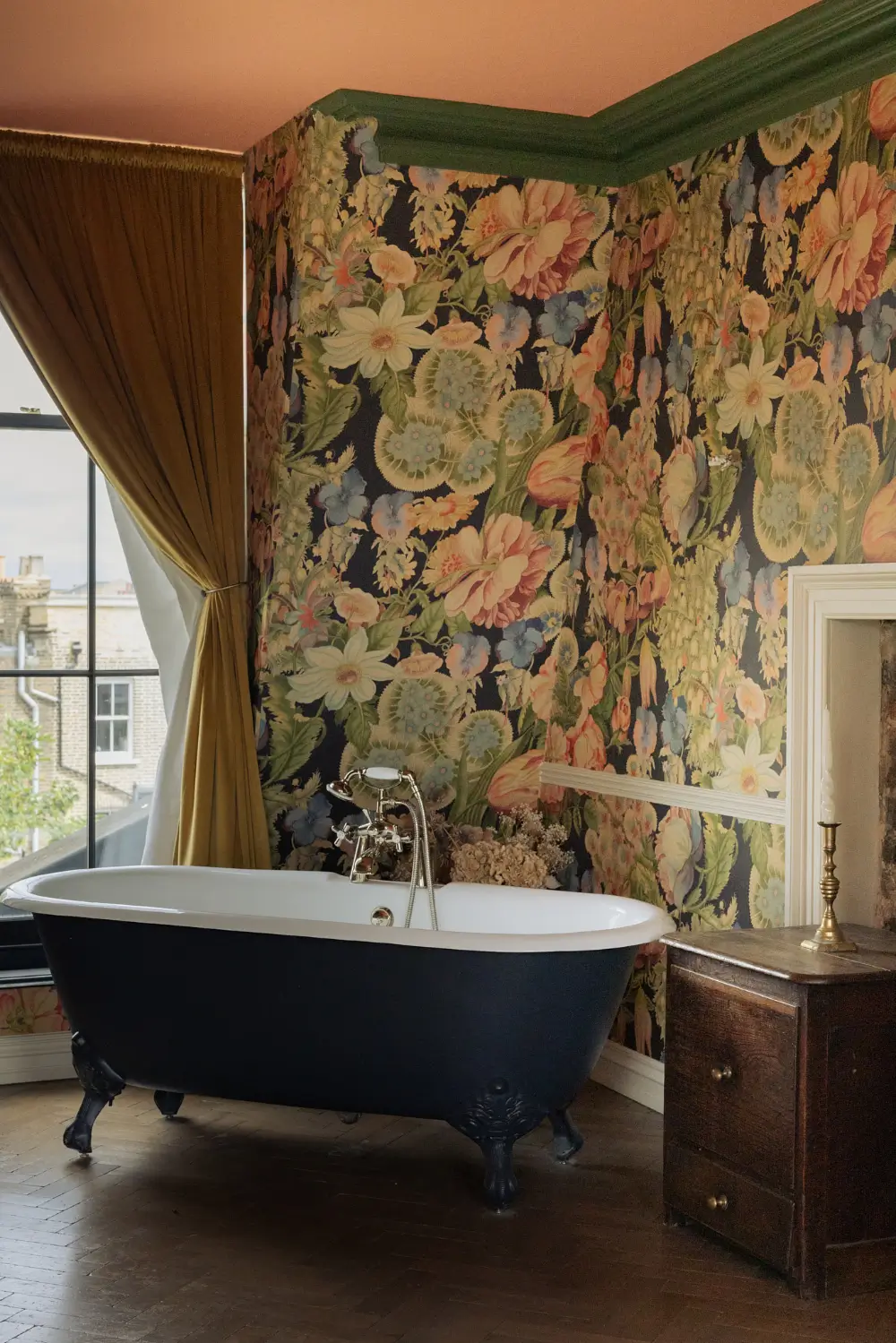 A Double-Height Kitchen Extension & House of Hackney Wallpaper in a London Townhouse 45 spectacular-double-height-kitchen-extension-floral-wallpapers-victorian-townhouse-london-nordroom