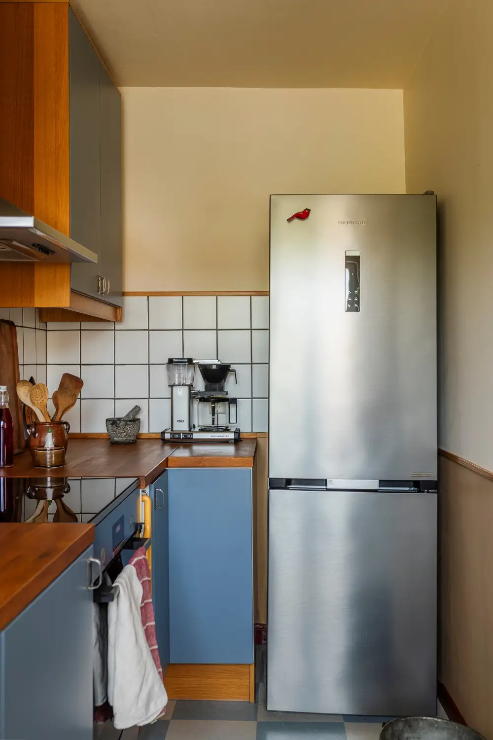 A Warm Nature-Inspired Color Palette in a 1950s Stockholm Apartment 20 warm-nature-inspired-color-palette-1950s-apartment-stockholm-nordroom