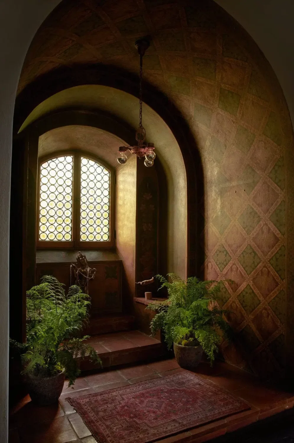 Pierce & Ward Designed Interiors in a 1920s Spanish-Style Hollywood Hills Home 10 1920s-spanish-style-home-pierce-and-ward-interiors-hollywood-hills-nordroom