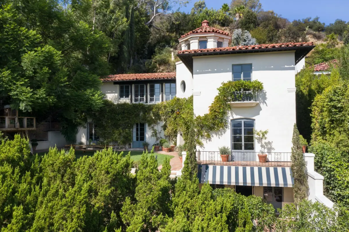 Pierce & Ward Designed Interiors in a 1920s Spanish-Style Hollywood Hills Home 24 1920s-spanish-style-home-pierce-and-ward-interiors-hollywood-hills-nordroom