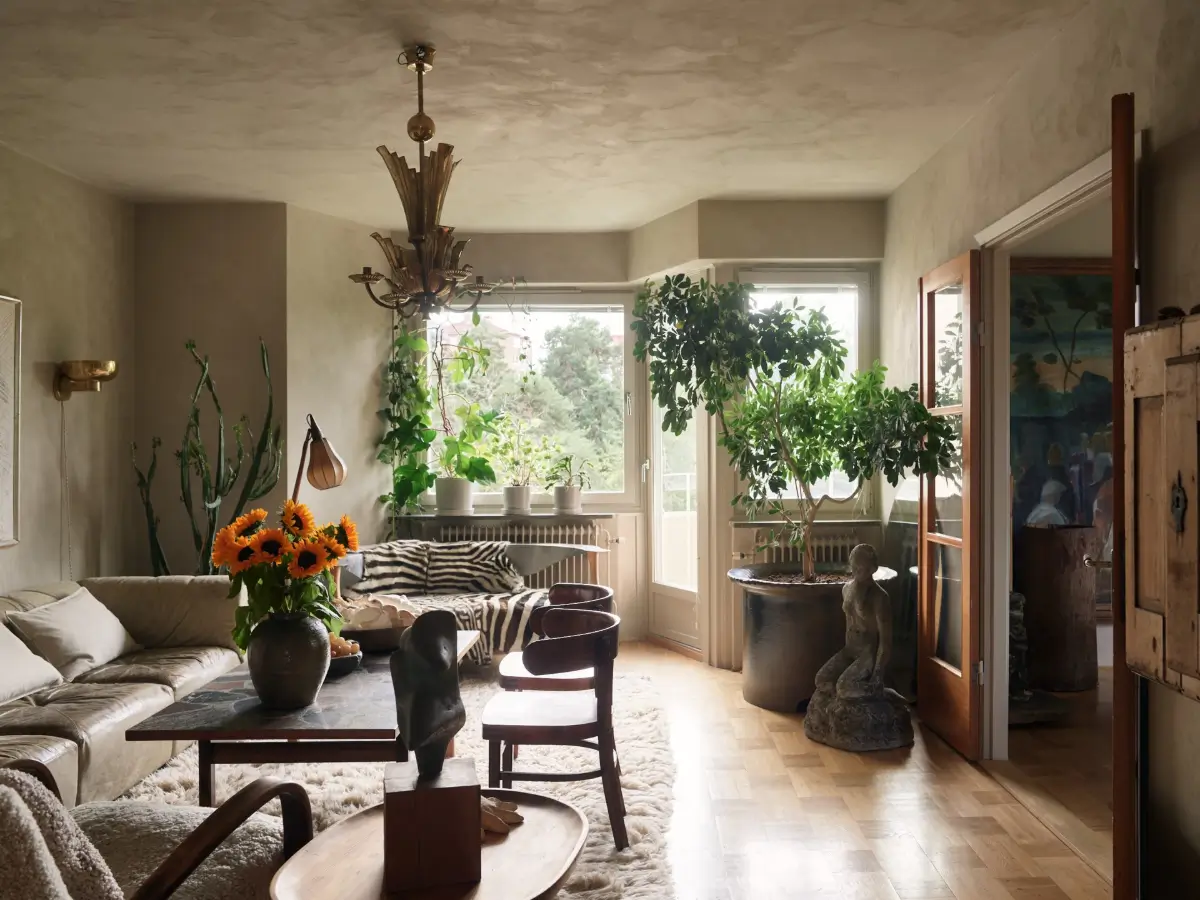 Scandinavian Design Classics and a New Teak Kitchen in a 1940s Apartment 1 art-vintage-moody-palette-renovated-1940s-apartment-stockholm-nordroom