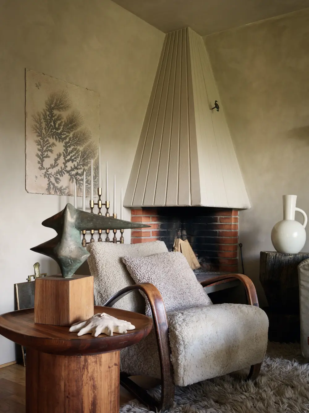 Scandinavian Design Classics and a New Teak Kitchen in a 1940s Apartment 8 art-vintage-moody-palette-renovated-1940s-apartment-stockholm-nordroom