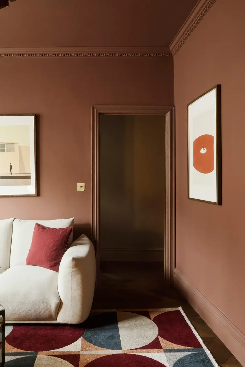 A Grounding Color Palette and Reinstated Period Features in an Edwardian Apartment 6 brown-blue-green-hues-london-apartment