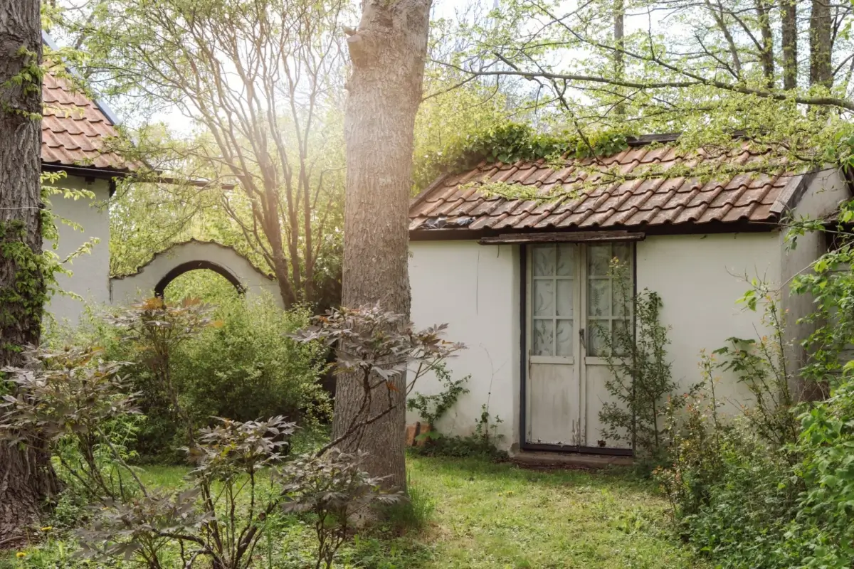 A Renovated Early 20th-Century Farmhouse on Gotland 31 charming-summer-house-swedish-island-gotland