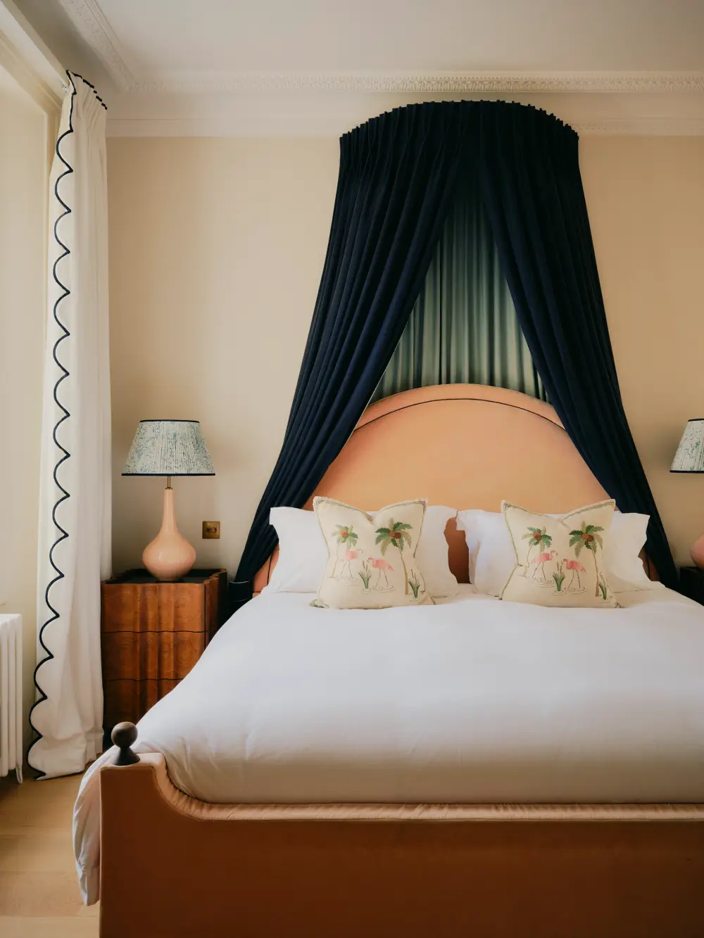 Color, Tactile Materials, and Hand-Crafted Finishes in a Notting Hill Townhouse 17 color-custom-details-renovated-notting-hill-townhouse