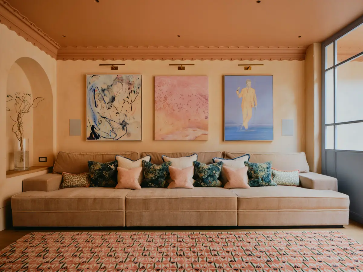 Color, Tactile Materials, and Hand-Crafted Finishes in a Notting Hill Townhouse 15 color-custom-details-renovated-notting-hill-townhouse