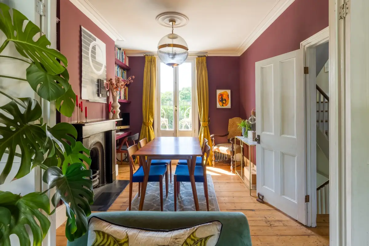A Colorful Victorian Family Home with a Glazed Extension 5 colorful-renovated-victorian-house-london