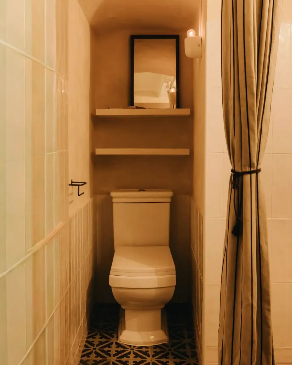 Sustainable Design and Reclaimed Materials in a Historic Barcelona Apartment 25 historic-features-natural-materials-characterful-barcelona-apartment-nordroom