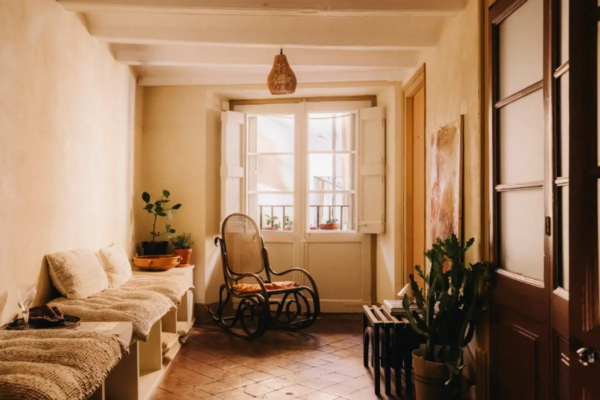 Sustainable Design and Reclaimed Materials in a Historic Barcelona Apartment 13 historic-features-natural-materials-characterful-barcelona-apartment-nordroom