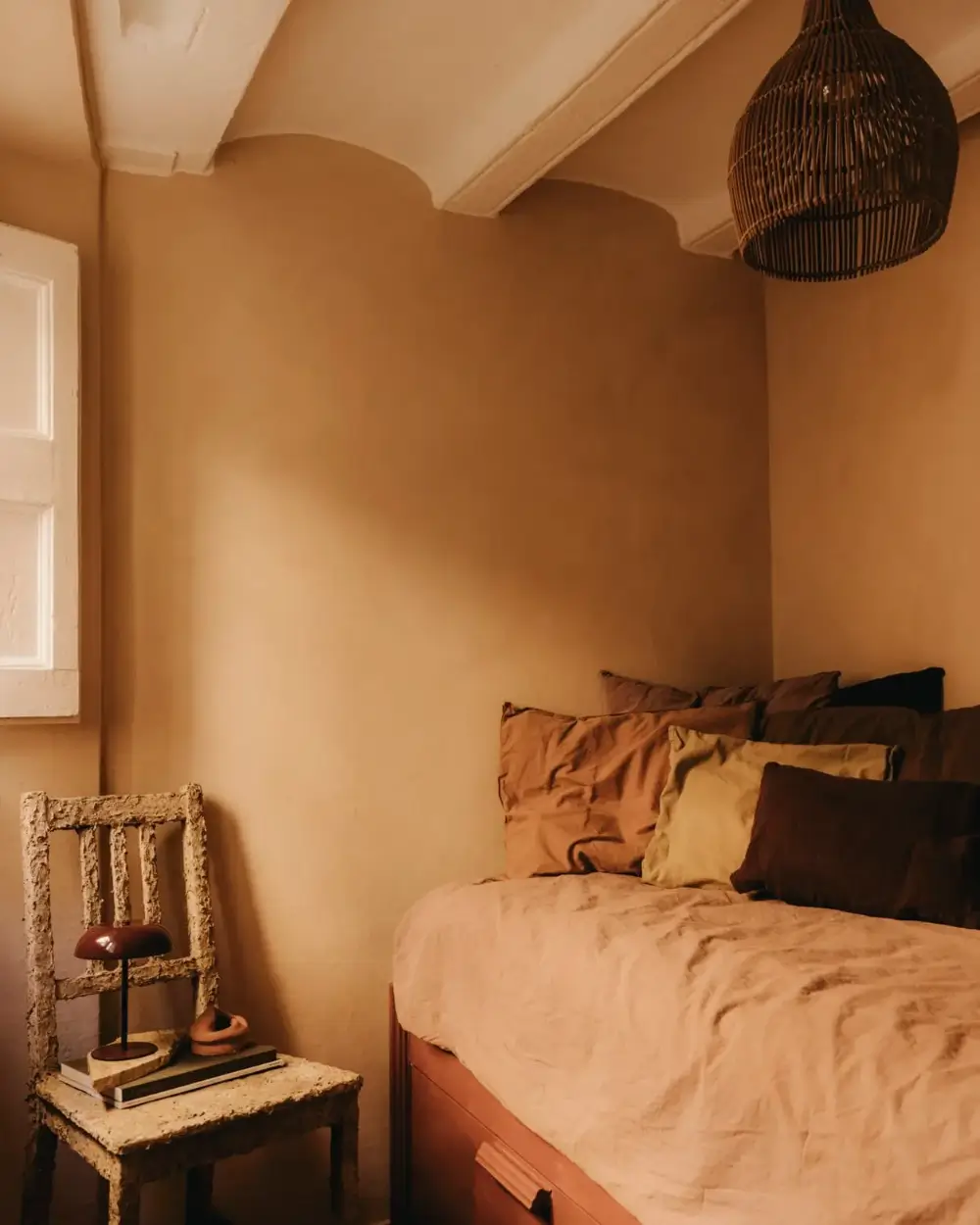 Sustainable Design and Reclaimed Materials in a Historic Barcelona Apartment 19 historic-features-natural-materials-characterful-barcelona-apartment-nordroom
