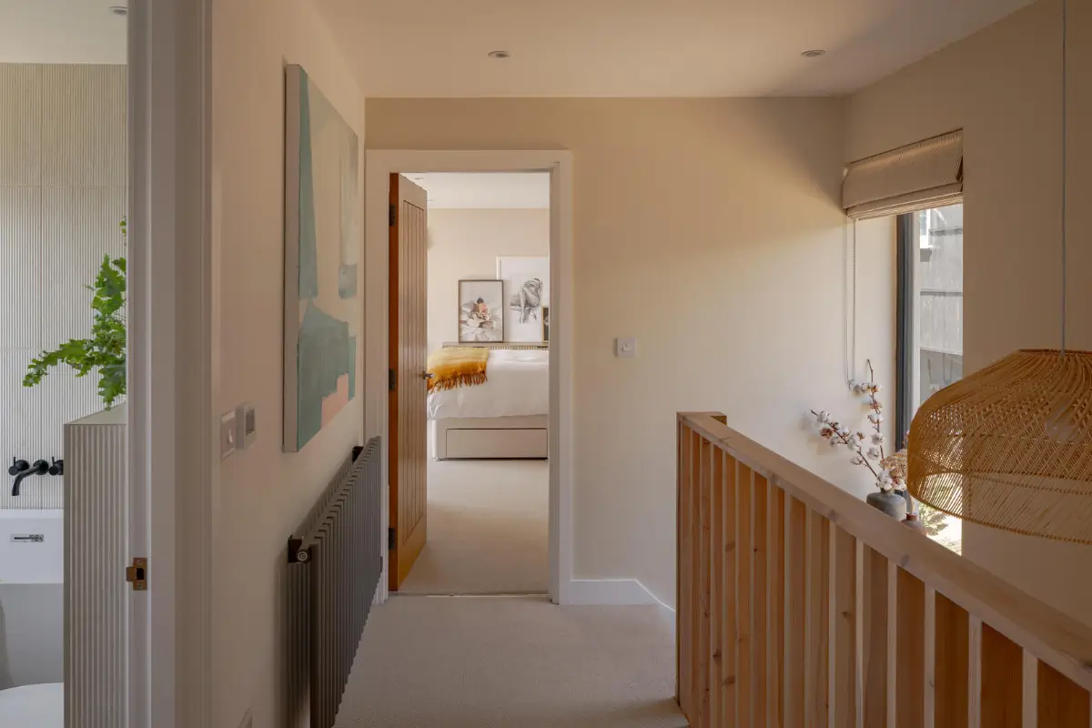Light-Filled Spaces in a Modern Seaside Home in Cornwall 23 modern-family-house-sea-views-cornwall-nordroom