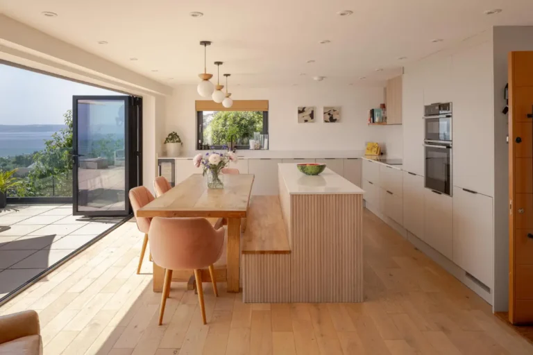 modern-family-house-sea-views-cornwall-nordroom