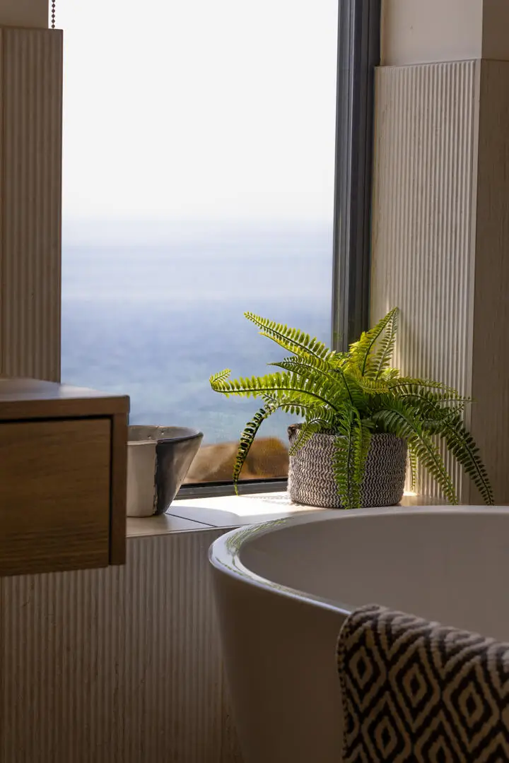 Light-Filled Spaces in a Modern Seaside Home in Cornwall 16 modern-family-house-sea-views-cornwall-nordroom