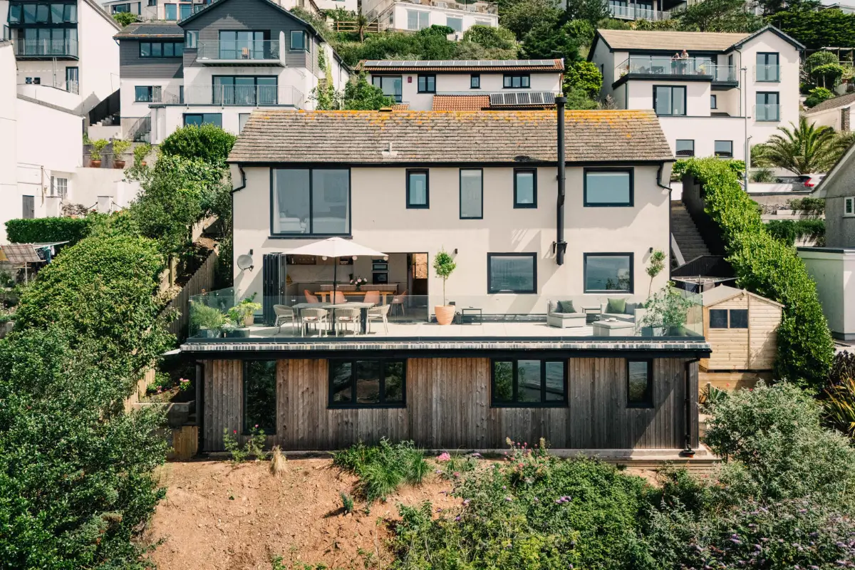 Light-Filled Spaces in a Modern Seaside Home in Cornwall 32 modern-family-house-sea-views-cornwall-nordroom