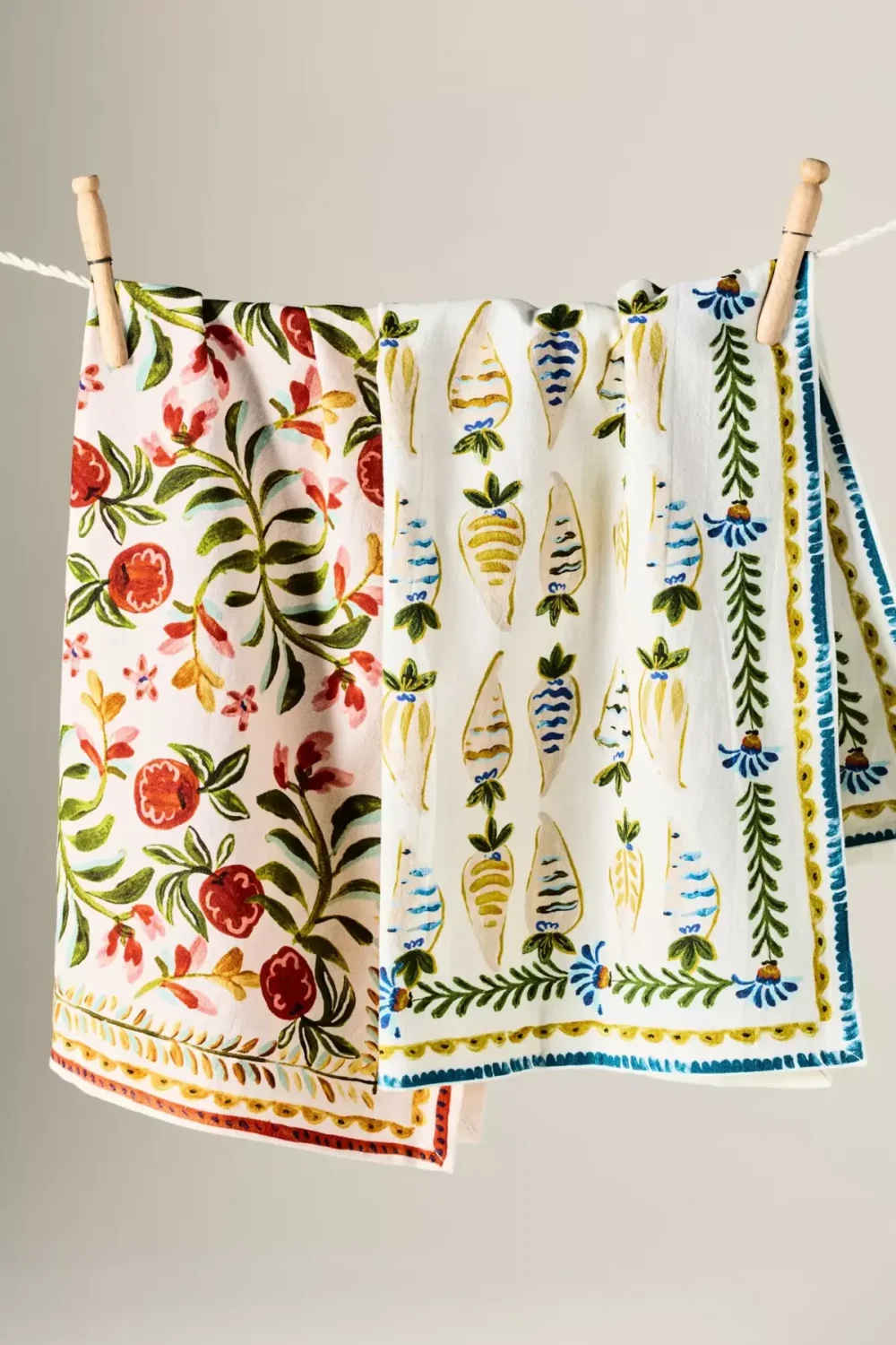 Anthropologie Teams Up with Molly Yeh for a Joyful New Kitchen Collection 2 nordroom-Molly-Yeh-anthropoligie-collection-dish-towel-set